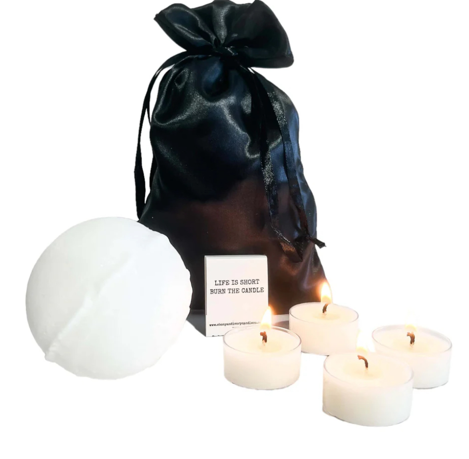 Ebony and Ivory gift set with candles and bath bomb